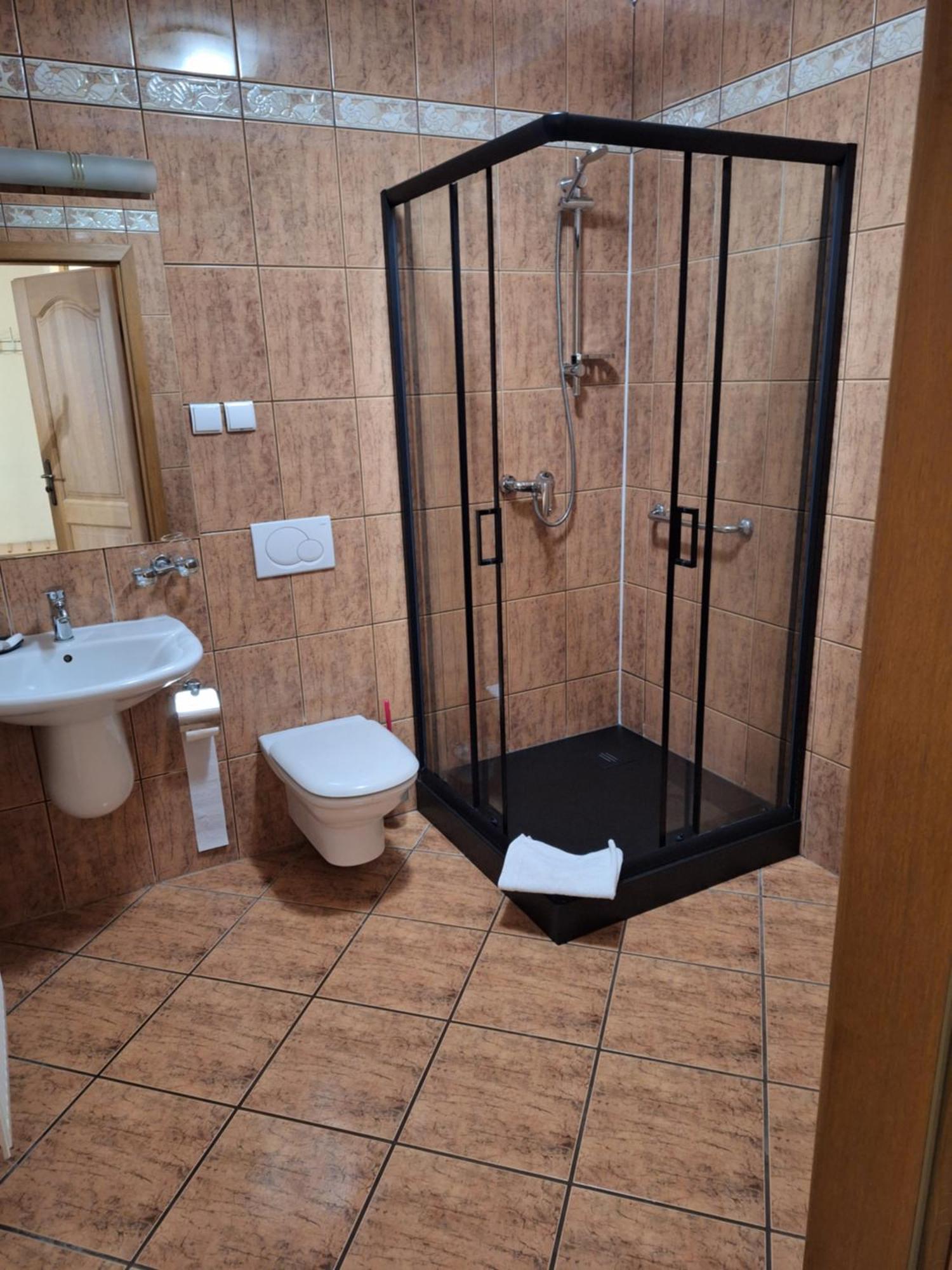 Malwa Hotel 2*